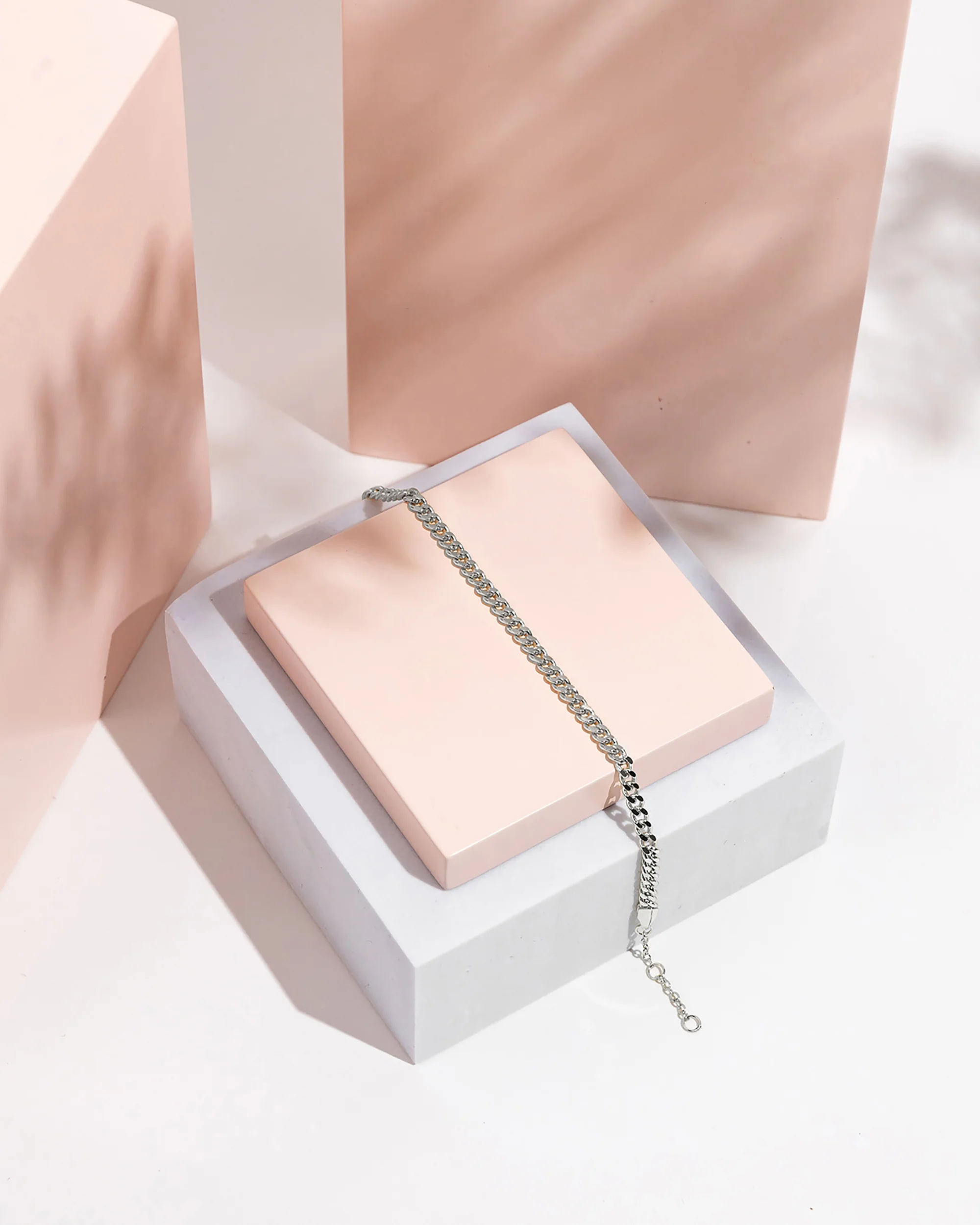 Curb Chain Bracelet - Image 9