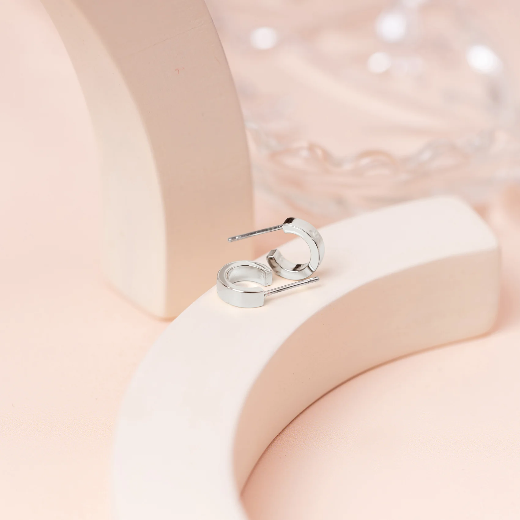 Small Squared Edge Hoops - Image 15
