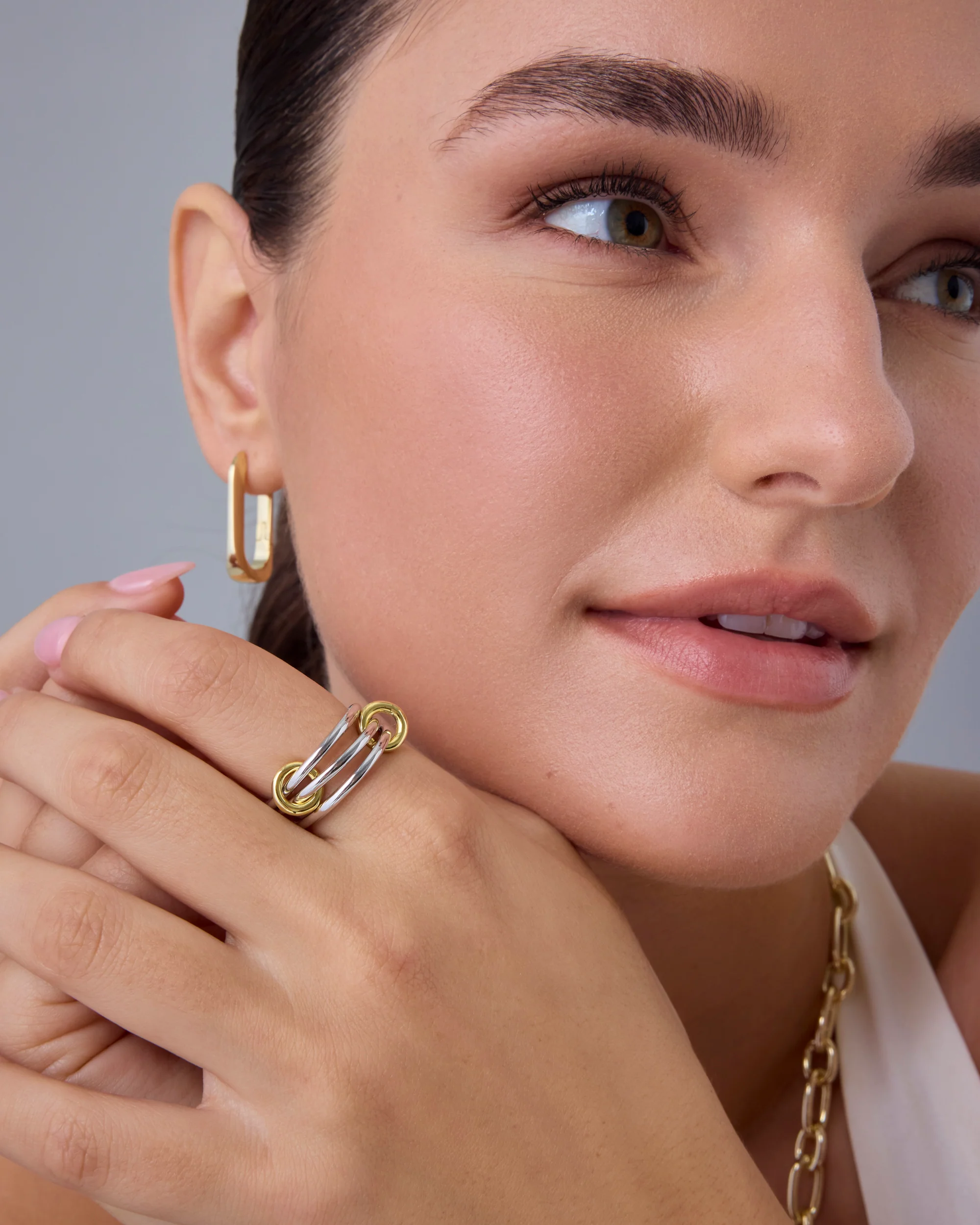 Interlocked Two-Toned Statement Rings - Image 4