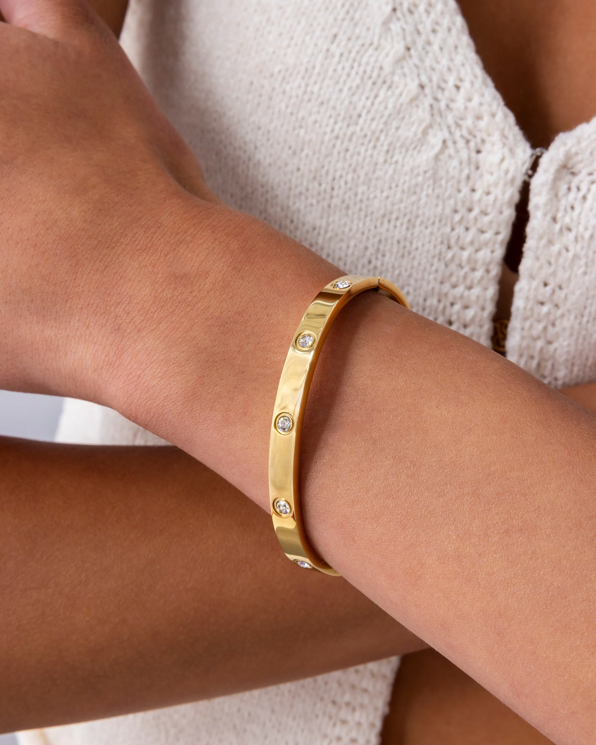 Love Bangle - Image 42