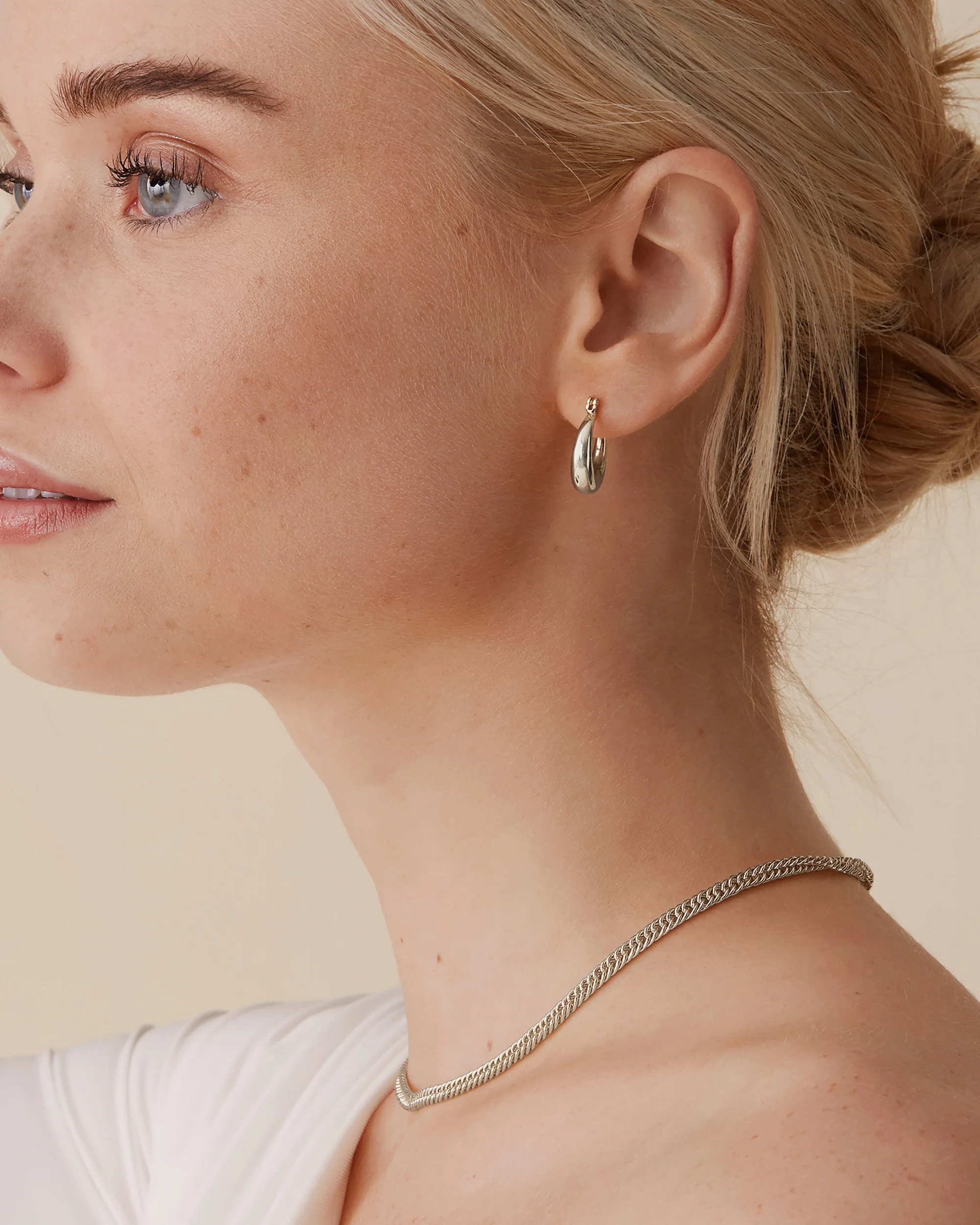 Luisa Hoops - Image 18