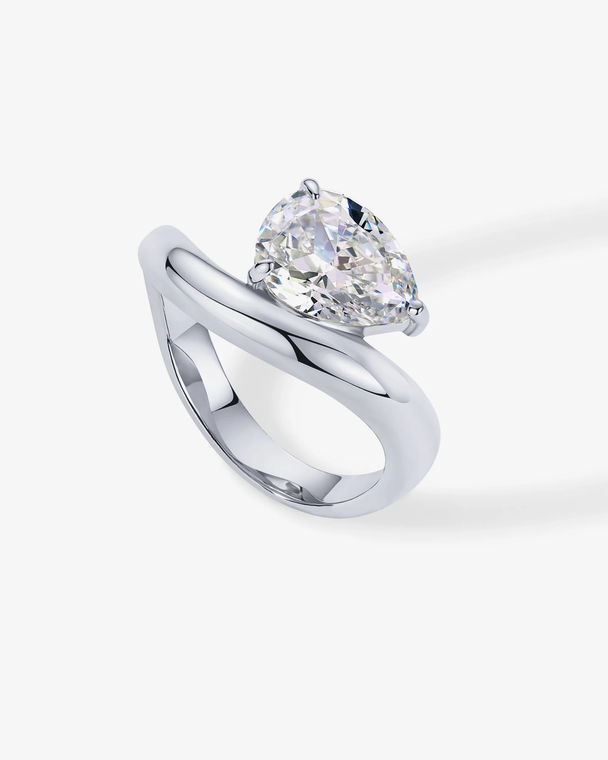 Pear Cubic Zirconia Wavy Ring - Image 7