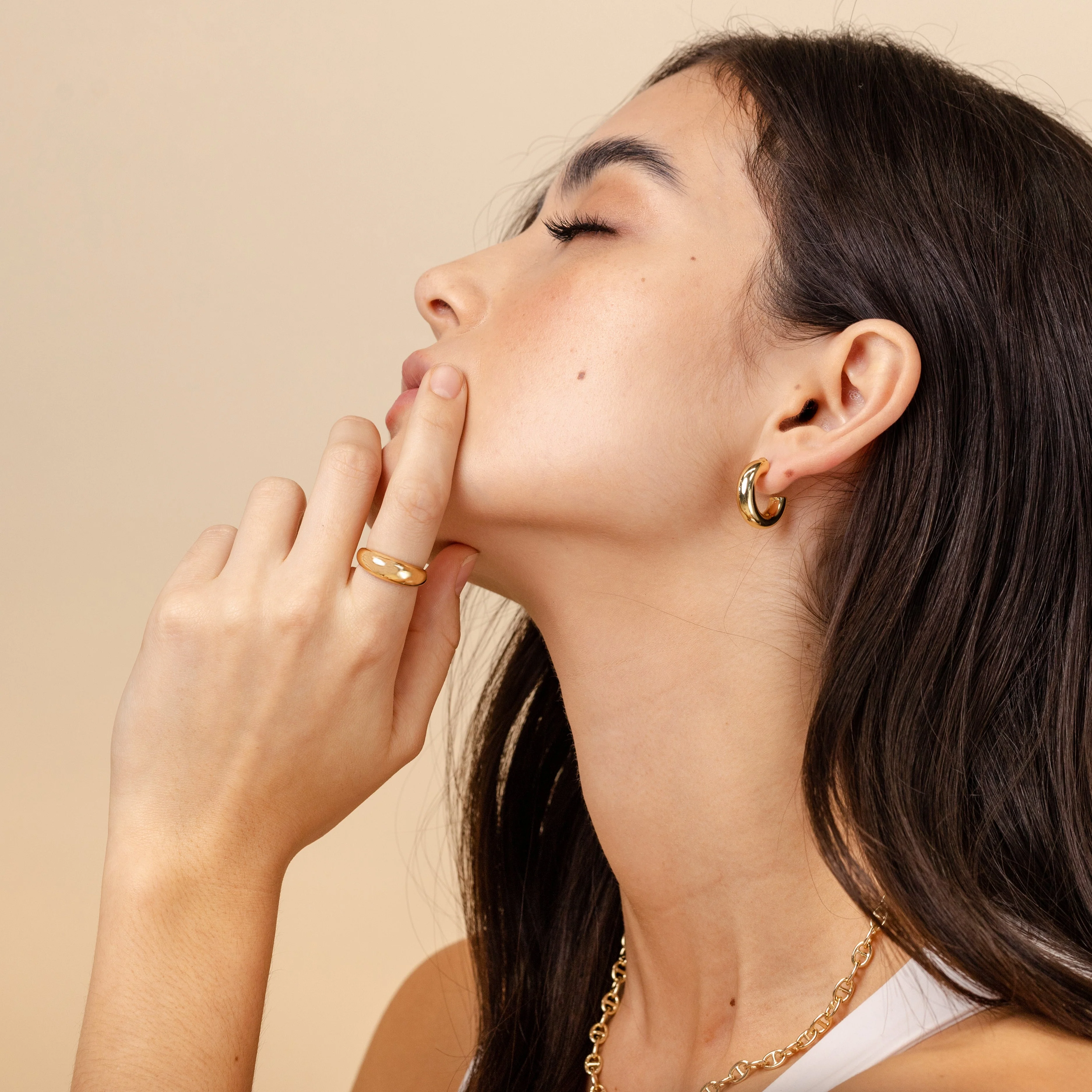 Round Chunky Hoops - Image 10