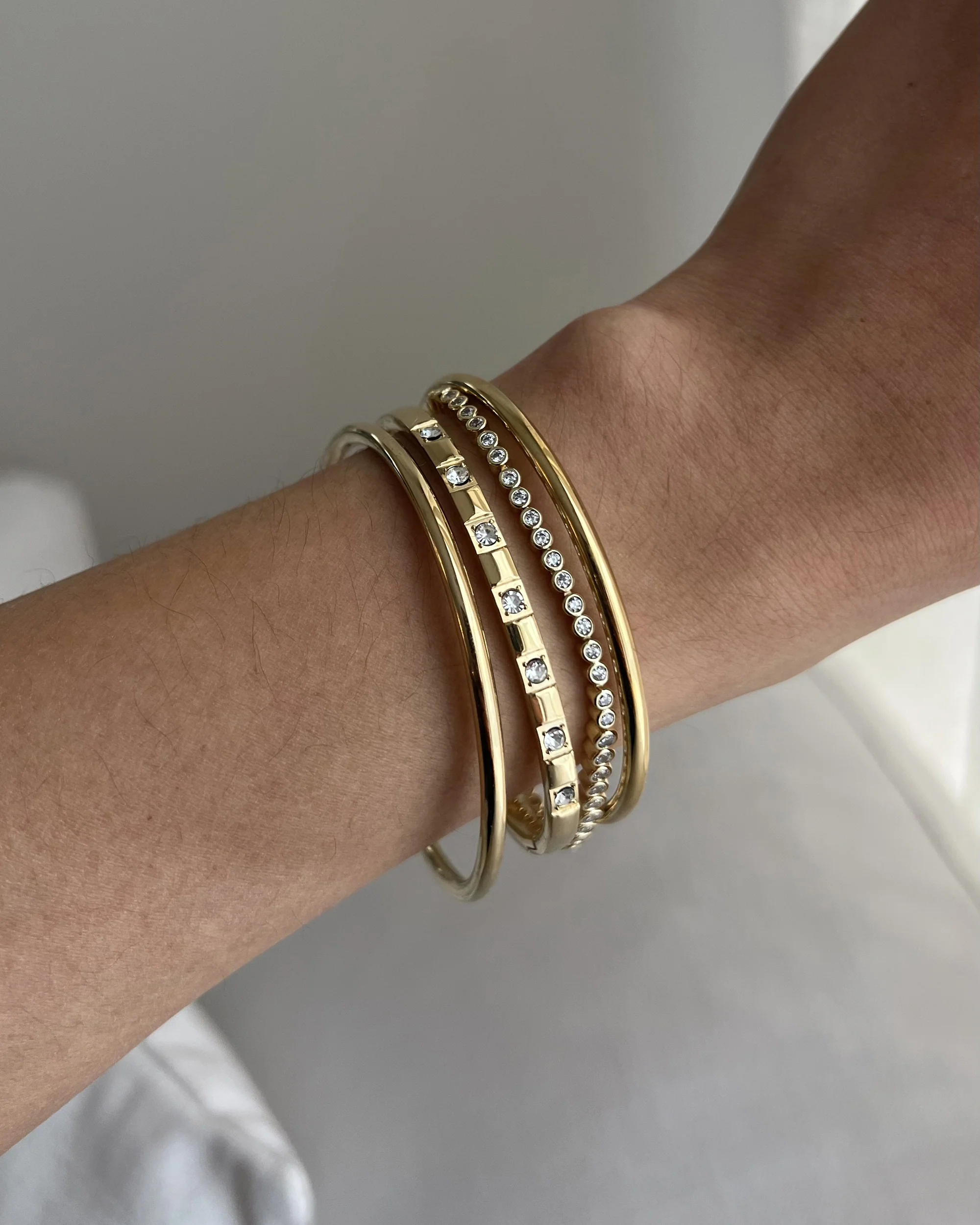 Round-Shaped Tennis Bracelet - Image 7