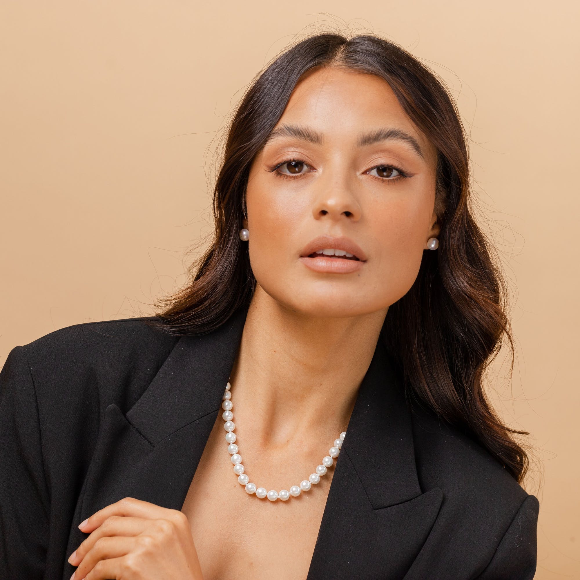 Shell Pearl Necklace - Image 10