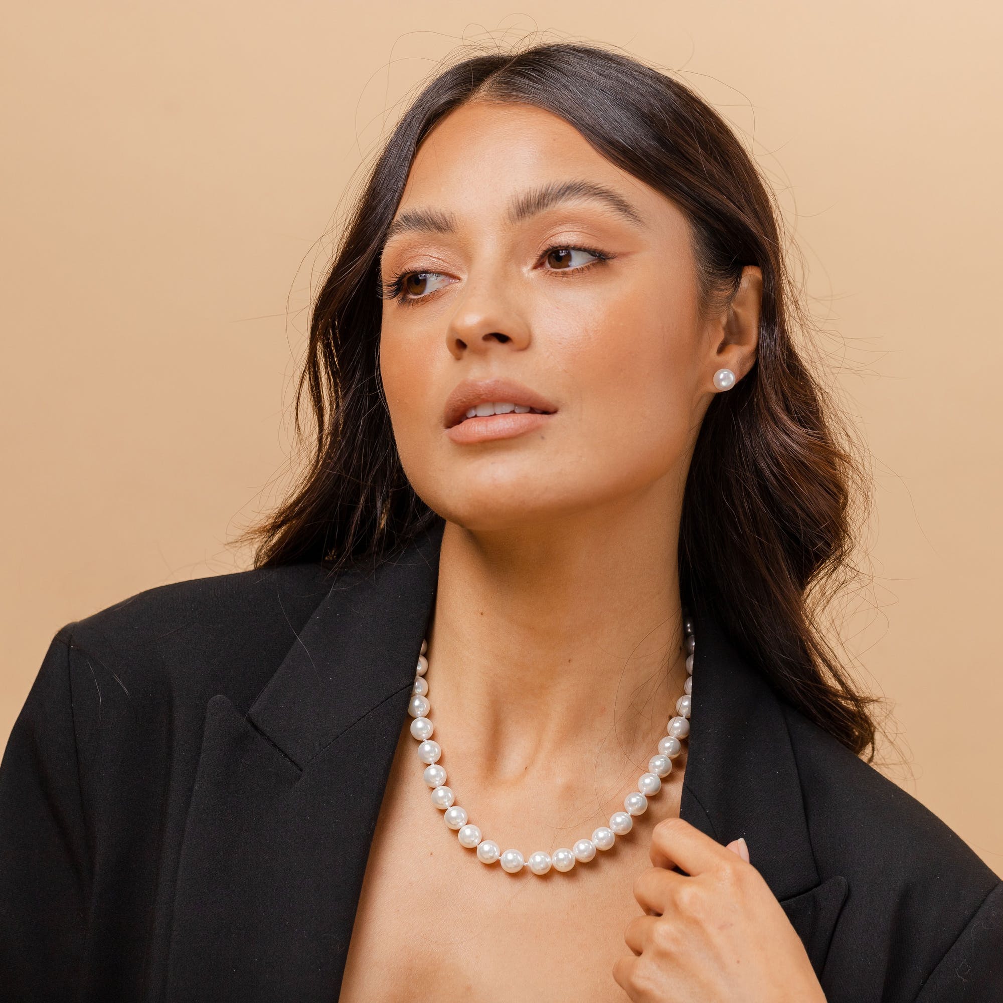 Shell Pearl Necklace - Image 12
